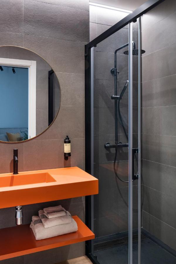Rincones De Lola - Castilla 91 - Shared Jacuzzi Villa เซบีญา ภายนอก รูปภาพ